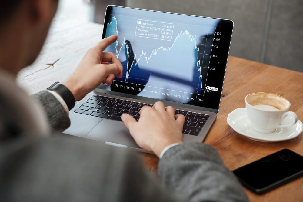 A ineficiência dos times de desenvolvimento tem grande impacto para a geração de resultados no mercado de serviços financeiros.